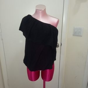 One shoulder top